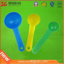 Chine Food Grade Injection Plastic Ice Cream Spoon